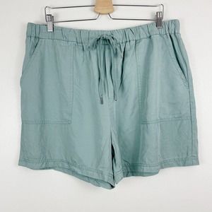 NWOT Matilda Jane Good Hart Womens Piper Flowy Sage Shorts Size XL X Large